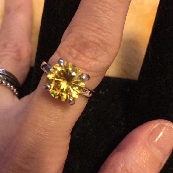 Citrine and Sterling ring. - Picture 3 of 4